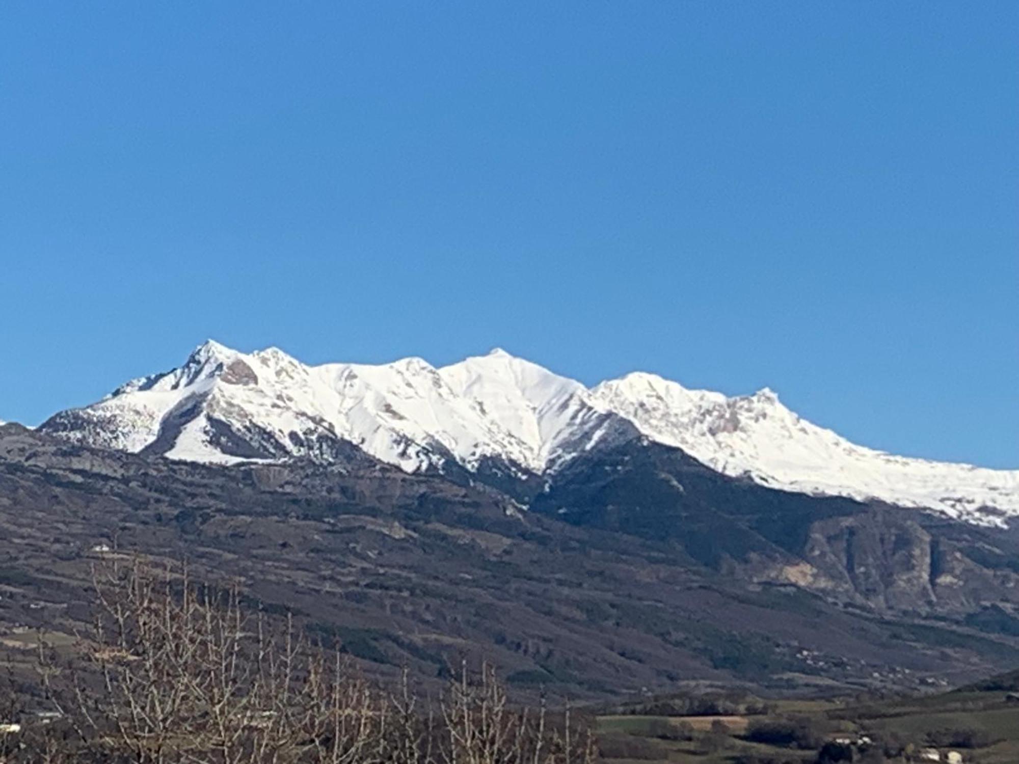 T4 Vue Imprenable Montagnes Et *